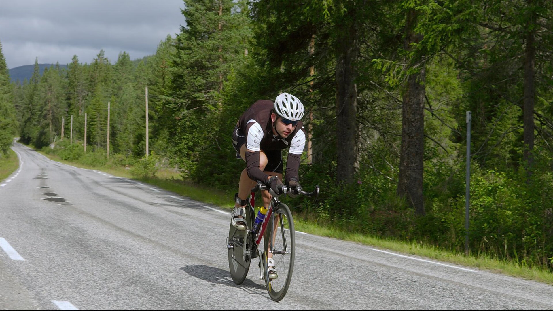 马丁内利爆发，秘鲁绝杀马德里竞技，南美新星的欧洲宣言